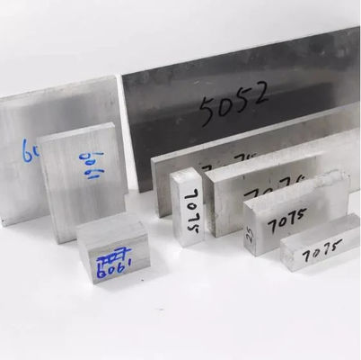 6061 T6 Aluminum Rectangular Square Rod Flat Bar 0.12mm